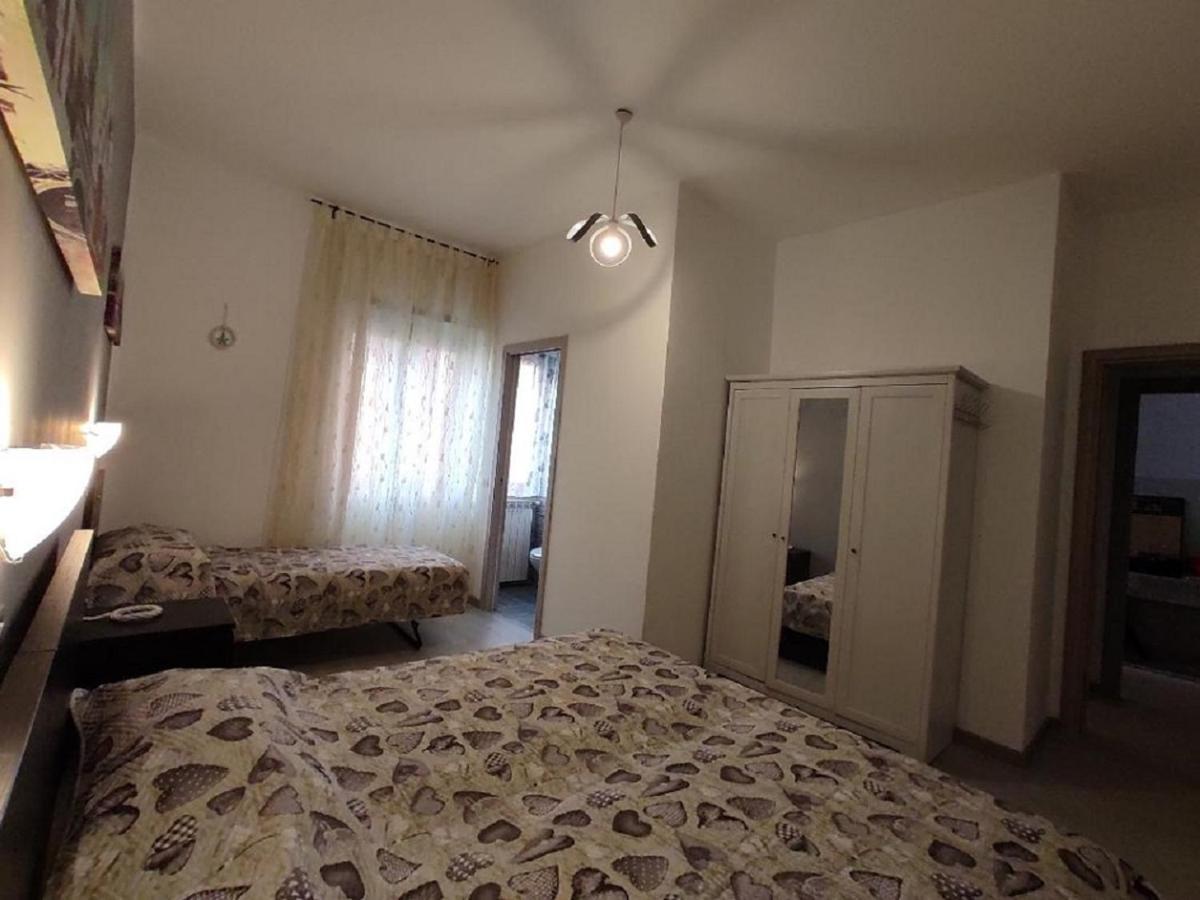 Hotel Blue Marine Di Ostia Zewnętrze zdjęcie