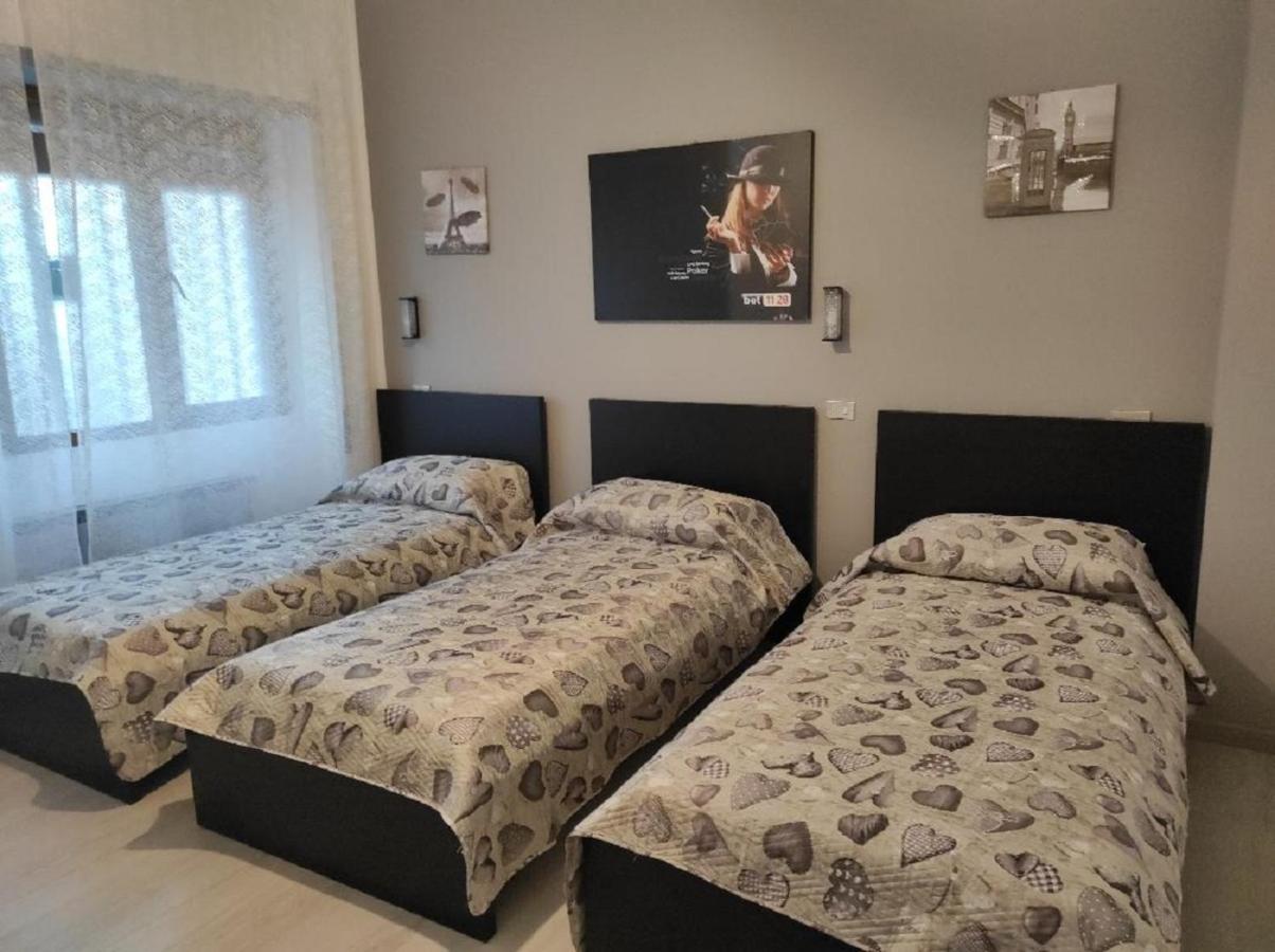 Hotel Blue Marine Di Ostia Zewnętrze zdjęcie